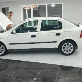 Opel Astra 1998