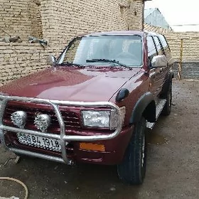 Toyota 4Runner 1991