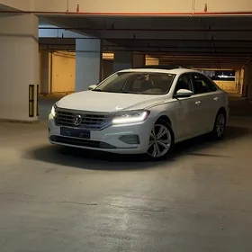 Volkswagen Passat 2021