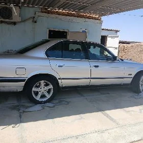 BMW 525 1993