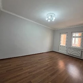 mir 7/2 maskowsky 3 etaj 2kom