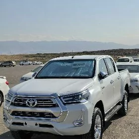 Toyota Hilux 2026