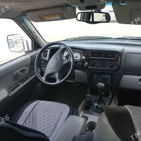 Mitsubishi Montero Sport 2002