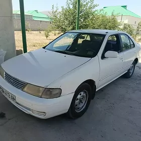 Nissan Sunny 1998