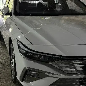 Hyundai Elantra 2026