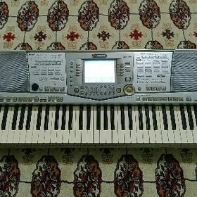 Yamaha 2100