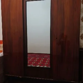 Şifoner шифоньер