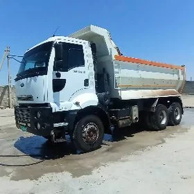 Ford Cargo 3535D 2013