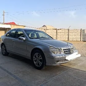 Mercedes-Benz C-Class 2001
