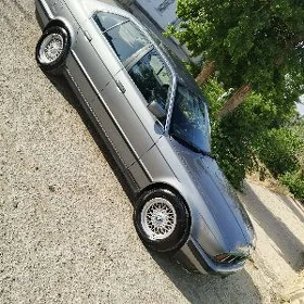 BMW E34 1993