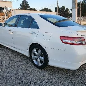 Toyota Camry 2010