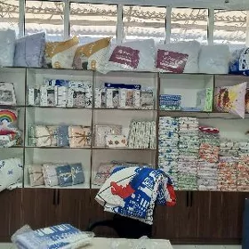 Продам мебель для магазина