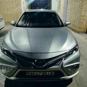 Toyota Camry 2024