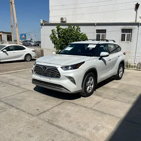 Toyota Highlander 2022