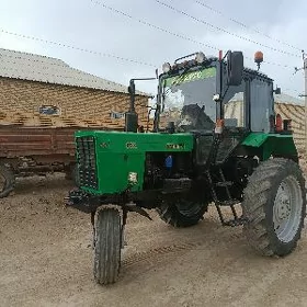 MTZ 80 2012