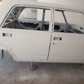 Lada 2107 gapy
