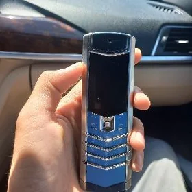 vertu signature