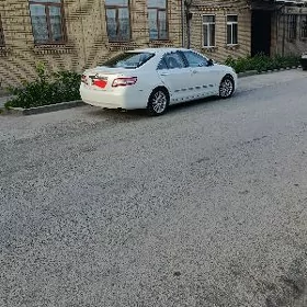 Toyota Camry 2011