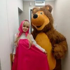 Animator gyz işgär gerek