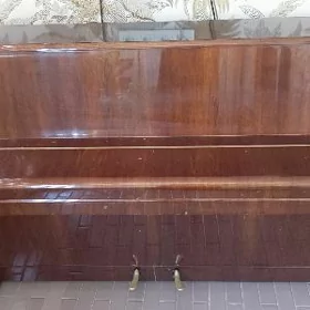 Pianino