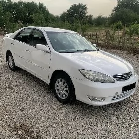Toyota Camry 2005