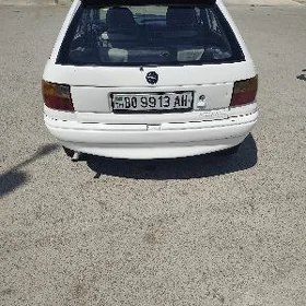 Opel Astra 1992
