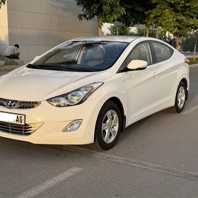 Hyundai Elantra 2011