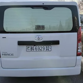 Toyota Hiace 2020