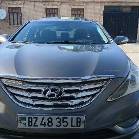 Hyundai Sonata 2012