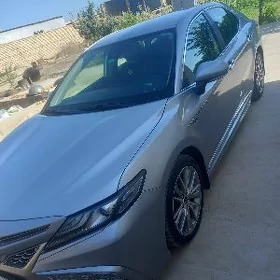 Toyota Camry 2022