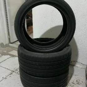 Teker 245 40 19