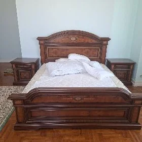 Mebel spalnyÿ garnitur
