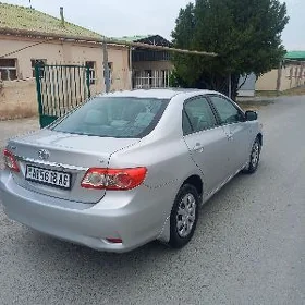 Toyota Corolla 2011
