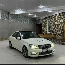 Mercedes-Benz C350 2009