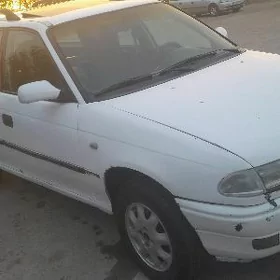 Opel Astra 1996
