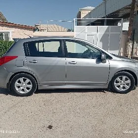 Nissan Versa 2010