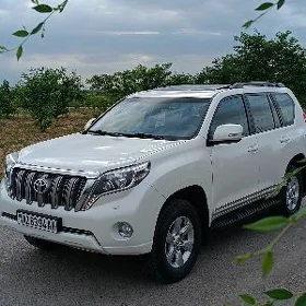 Toyota Land Cruiser Prado 2015