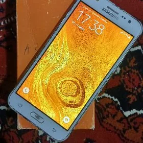 SAMSUNG J5