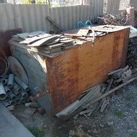 Bocka salyarka guylan 2,700ton