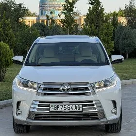 Toyota Highlander 2017