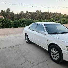 Toyota Camry 2000