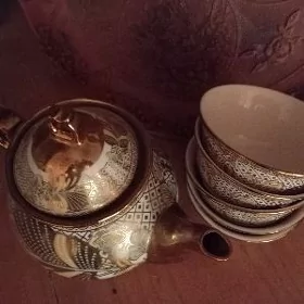 Посуда чайник с пиялушками