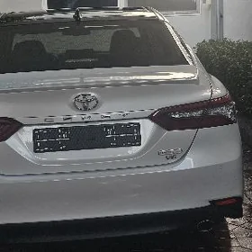 Toyota Camry 2022