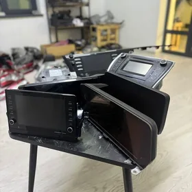 Monitor Toyota Lexus