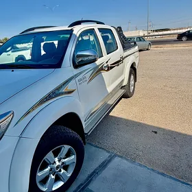 Toyota Hilux 2013