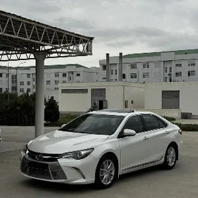Toyota Camry 2016