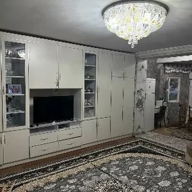  2х комн 3этаж Земин