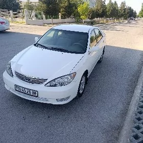 Toyota Camry 2004