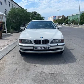 BMW E39 1999