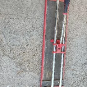 Kafel kesyan (Makina)